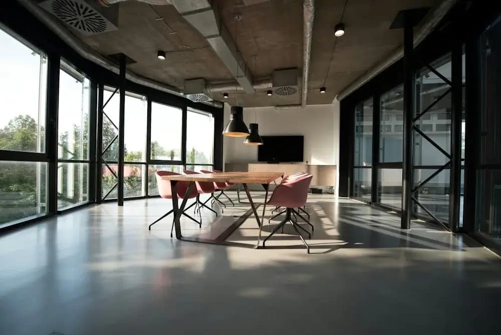 Commercial spaces — Visual reference